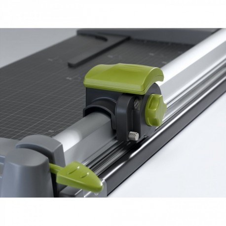 Rezalnik rexel a4 30-listni A515PRO
