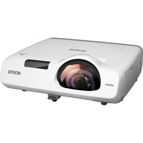 Projektor EPSON EB-530 s kratko proj.razdaljo
