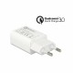 Pretvornik USB - 220V 3A bel Quick Charge Navilock