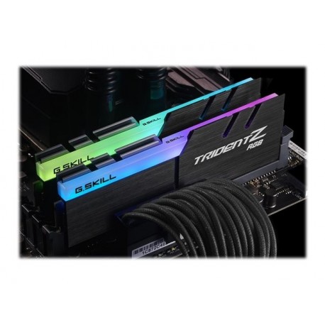 Pomnilnik DDR4 16GB (2x8GB) 2666 G.SKILL Trident Z RGB, F4-2666C18D-16GTZR