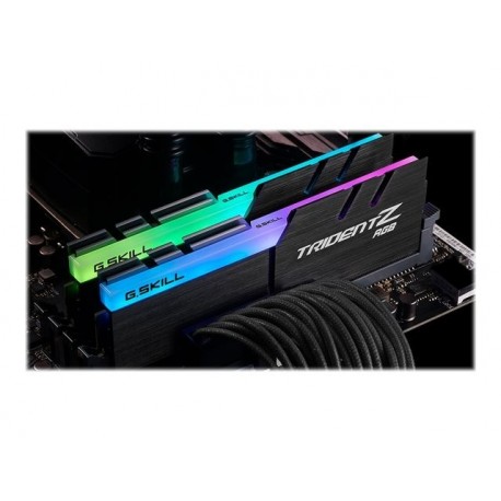 Pomnilnik DDR4 64GB (2x32GB) 2666 G.SKILL Trident Z RGB, F4-2666C19D-64GTZR