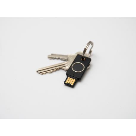 Varnostni ključ Yubico YubiKey Bio, FIDO Edition, USB-A