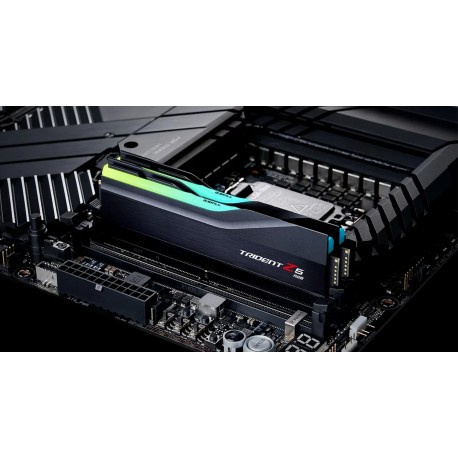 Pomnilnik 32GB (2x16GB) DDR5 6000MHz G.Skill Trident Z5 F5-6000J3040F16GX2-TZ5RK