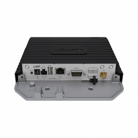 Dostopna točka (access point) Mikrotik LtAP LTE6 kit LtAP-2HnD&FG621-EA