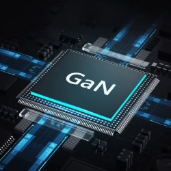 Polnilec Ugreen 100W GaN, 3x USB-C, USB-A, bel