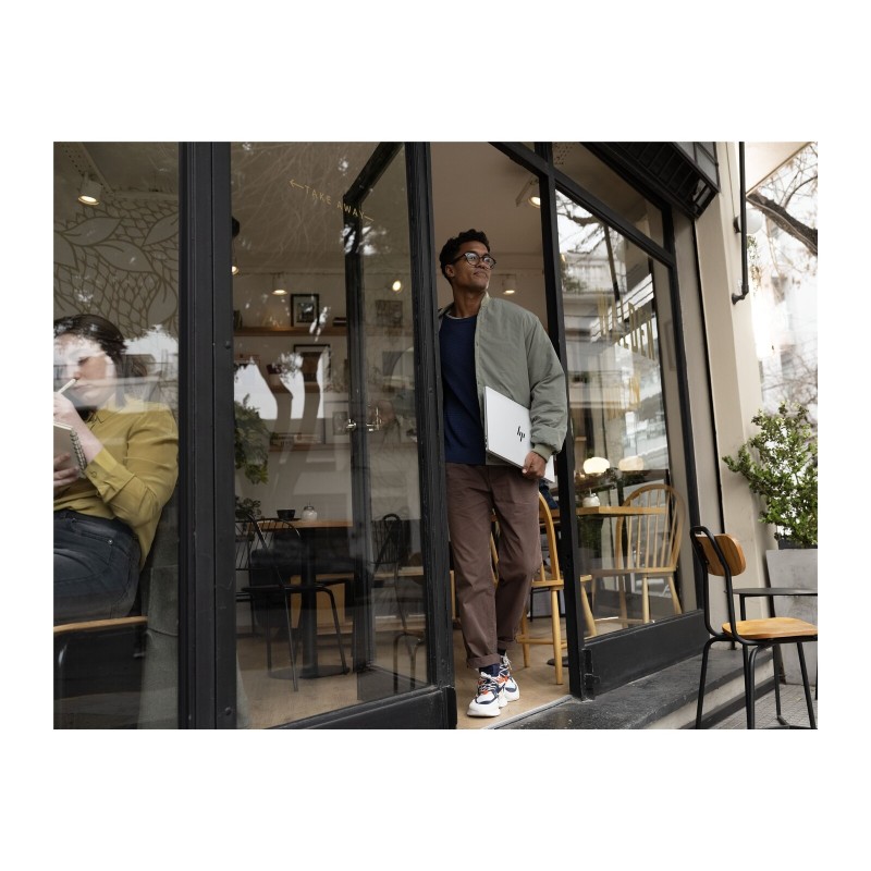 Prenosnik HP OmniBook 7 Next Gen AI U7-258V, 32GB, 1TB, W11H