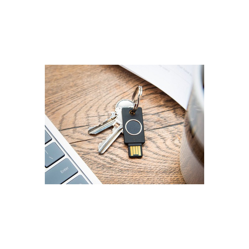 Varnostni ključ Yubico YubiKey Bio, FIDO Edition, USB-A