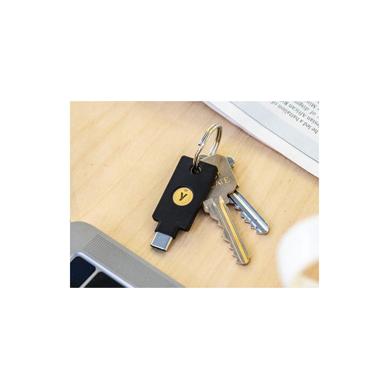 Varnostni ključ Yubico Security Key C NFC, FIDO2 U2F, USB-C, črn