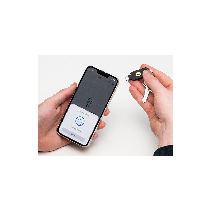 Varnostni ključ Yubico Security Key C NFC, FIDO2 U2F, USB-C, črn