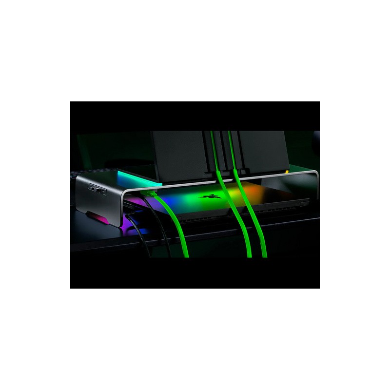 Stojalo za monitor Razer Monitor Stand Chroma z USB hubom s 4 vhodi