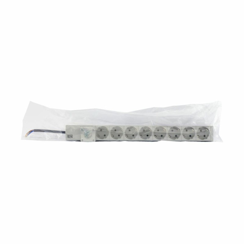 Razdelilec 48cm 1U 8x220V brez kabla Bachmann