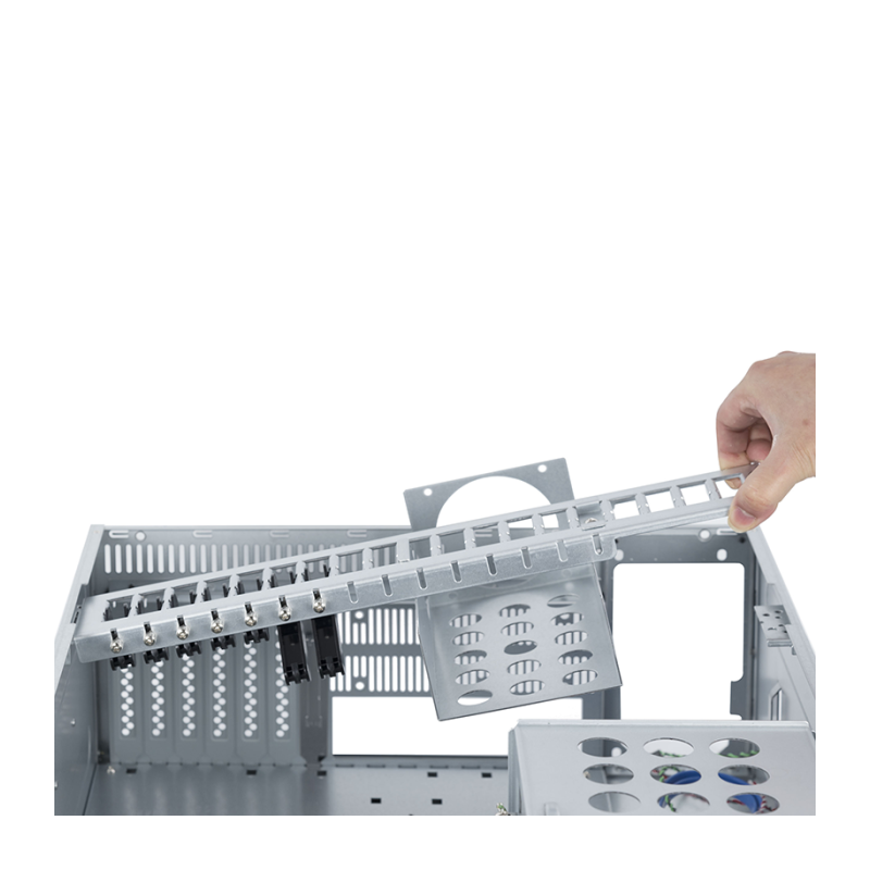 Ohišje za strežnik Chieftec 4U rack UNC-410S-B-U3-OP