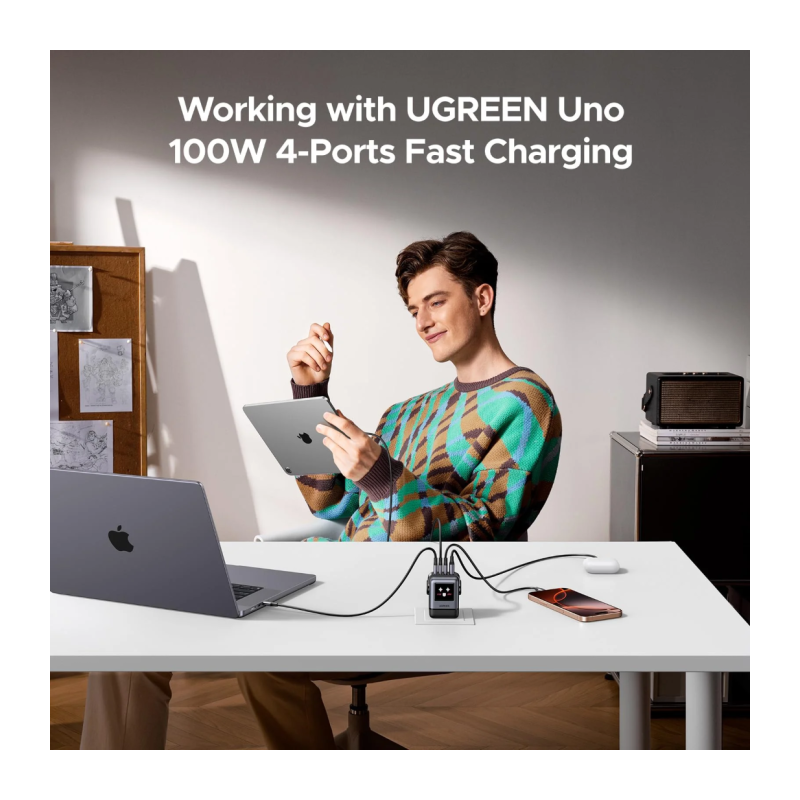 Polnilec Ugreen Uno 100W, 3x USB-C, USB-A, 45515B