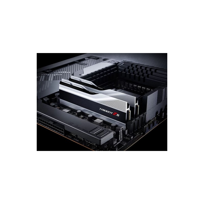 Pomnilnik DDR5 32GB (2x16GB) 6000 G.SKILL Trident Z5, F5-6000J3636F16GX2-TZ5S
