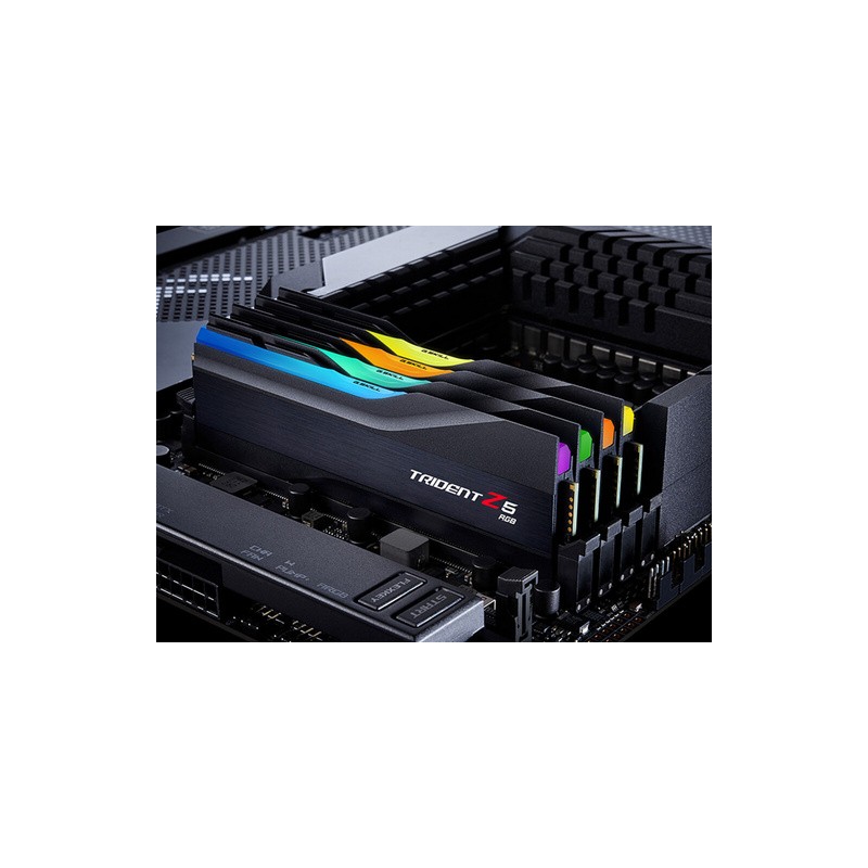Pomnilnik DDR5 32GB (2x16GB) 5600 G.SKILL Trident Z5 RGB, F5-5600J3636C16GX2