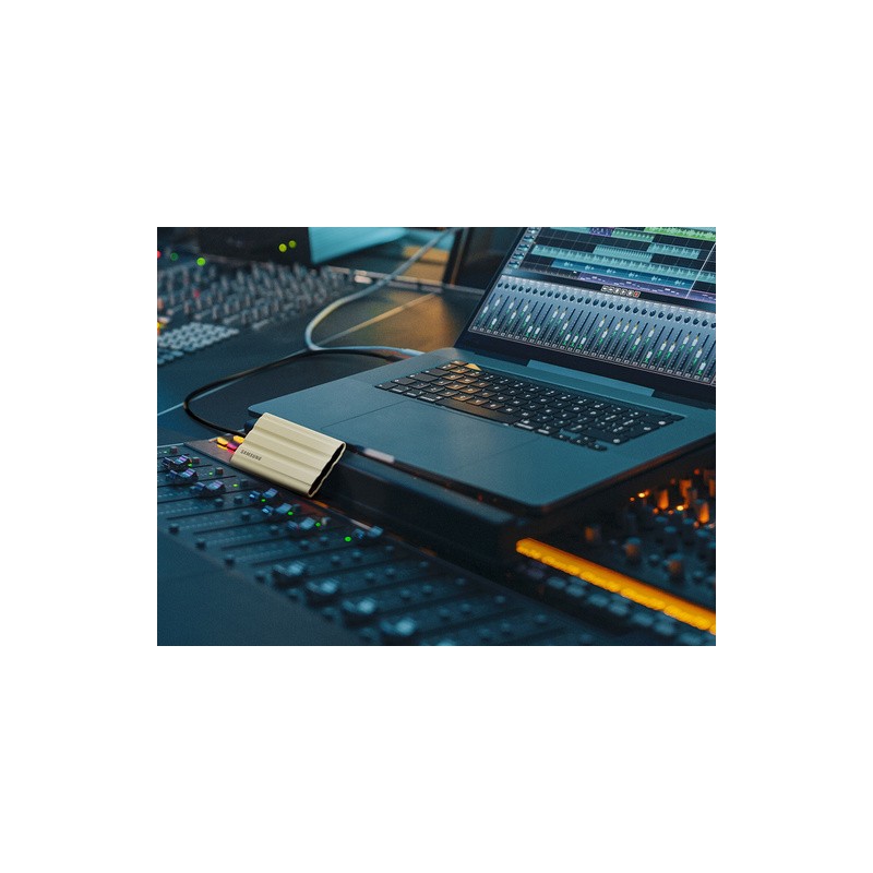 Zunanji SSD disk 1TB NVMe Samsung T7 Shield, bež, MU-PE1T0K