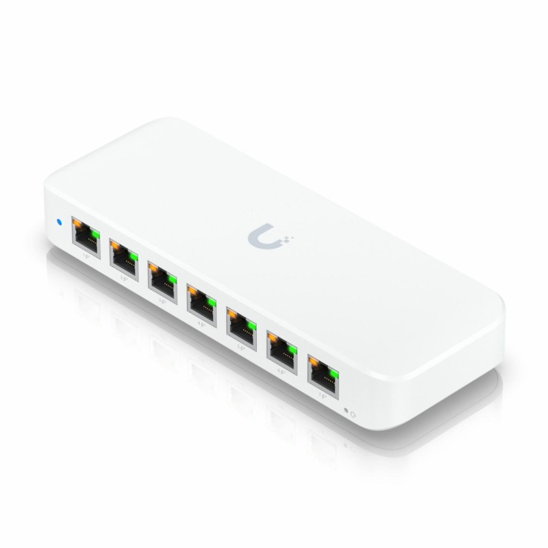 Stikalo (switch) Ubiquiti USW-ULTRA 8-port PoE, 7x GbE PoE+, 1x GbE PoE++