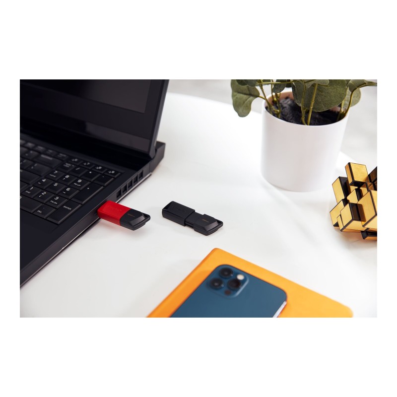 USB ključek Kingston 128GB DataTraveler Exodia M USB slider cap USB 3.2 Gen2, re