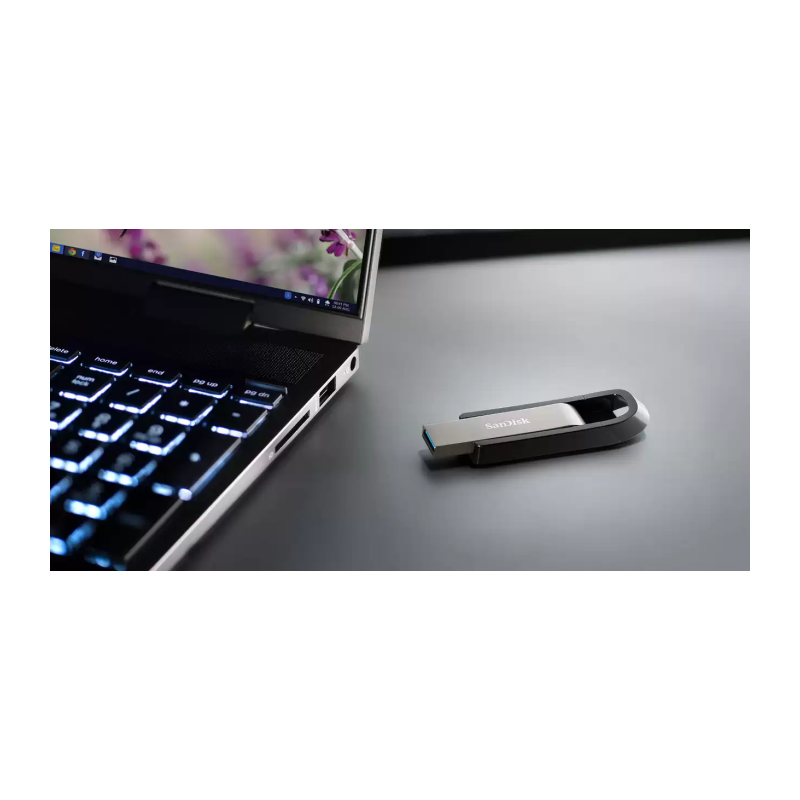 USB ključek SanDisk Ultra Extreme Go 3.2 Flash Drive 64GB, SDCZ810-064G-G46