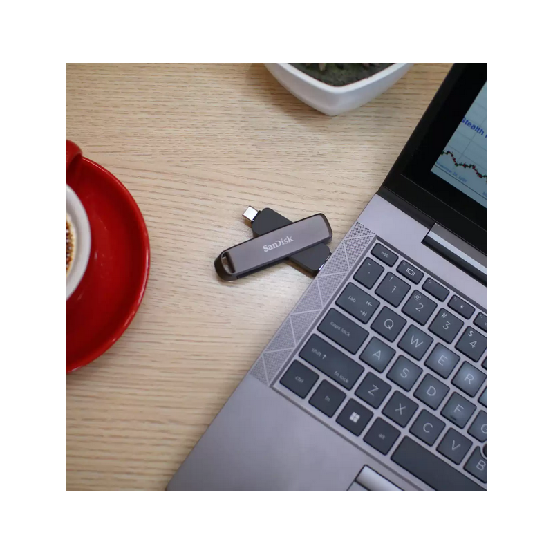 USB kjuč 2TB SanDisk Extreme PRO Dual Drive, USB-C/A 3.2, SDDDE1-2T00-G46