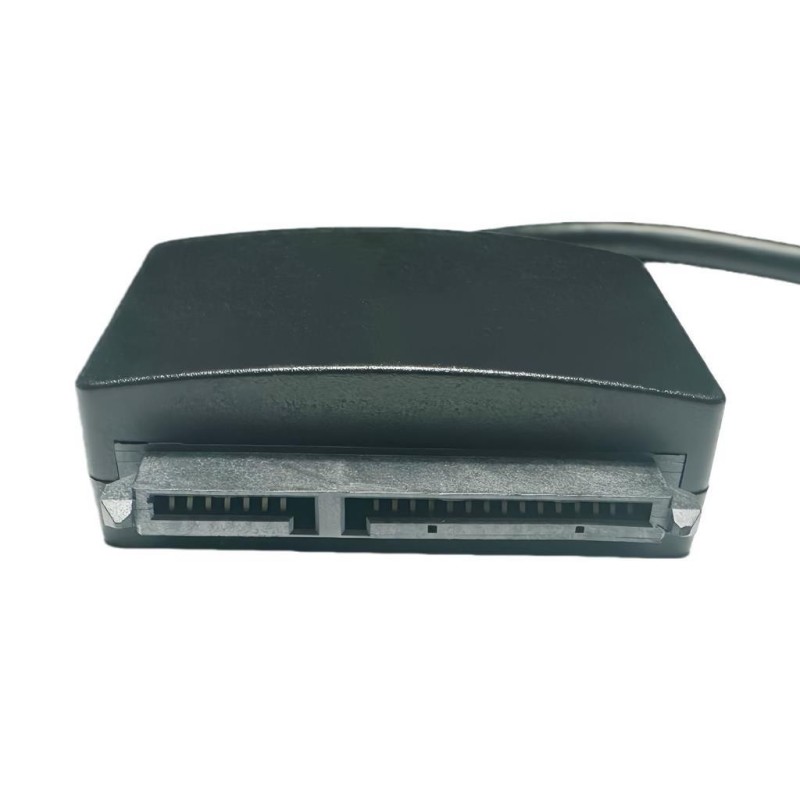 Adapter MicroConnect USB-C - SATA, črn