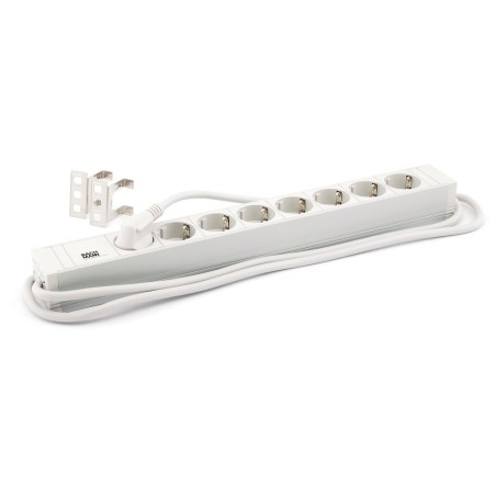 Razdelilec 19" 8x220V PVC UPS Bachmann